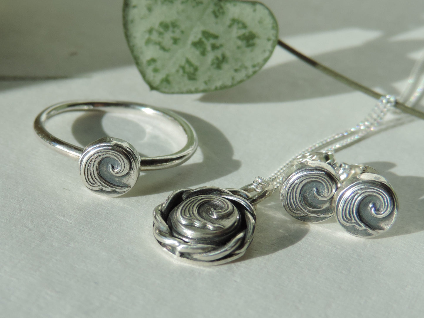 Wave Pendant