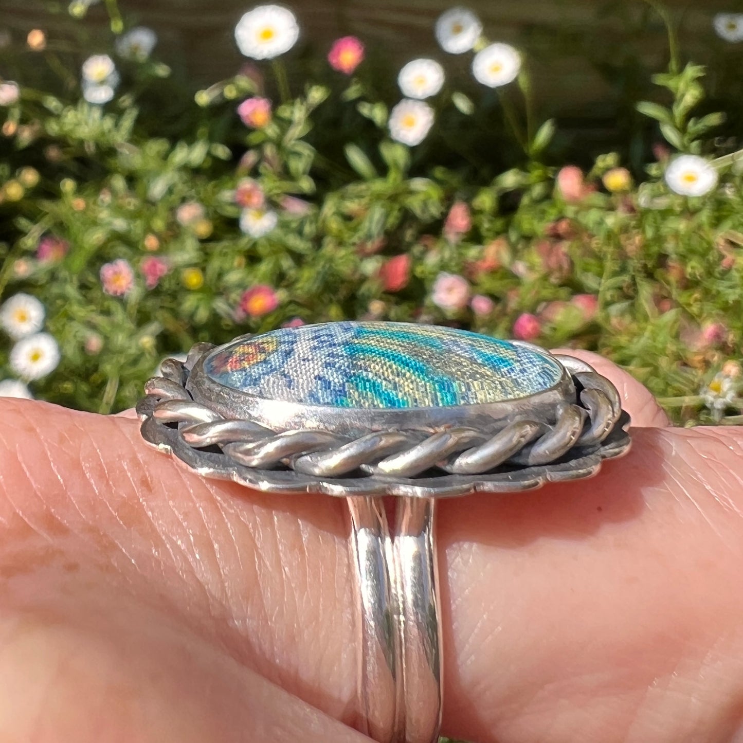 Quartz Statement Ring