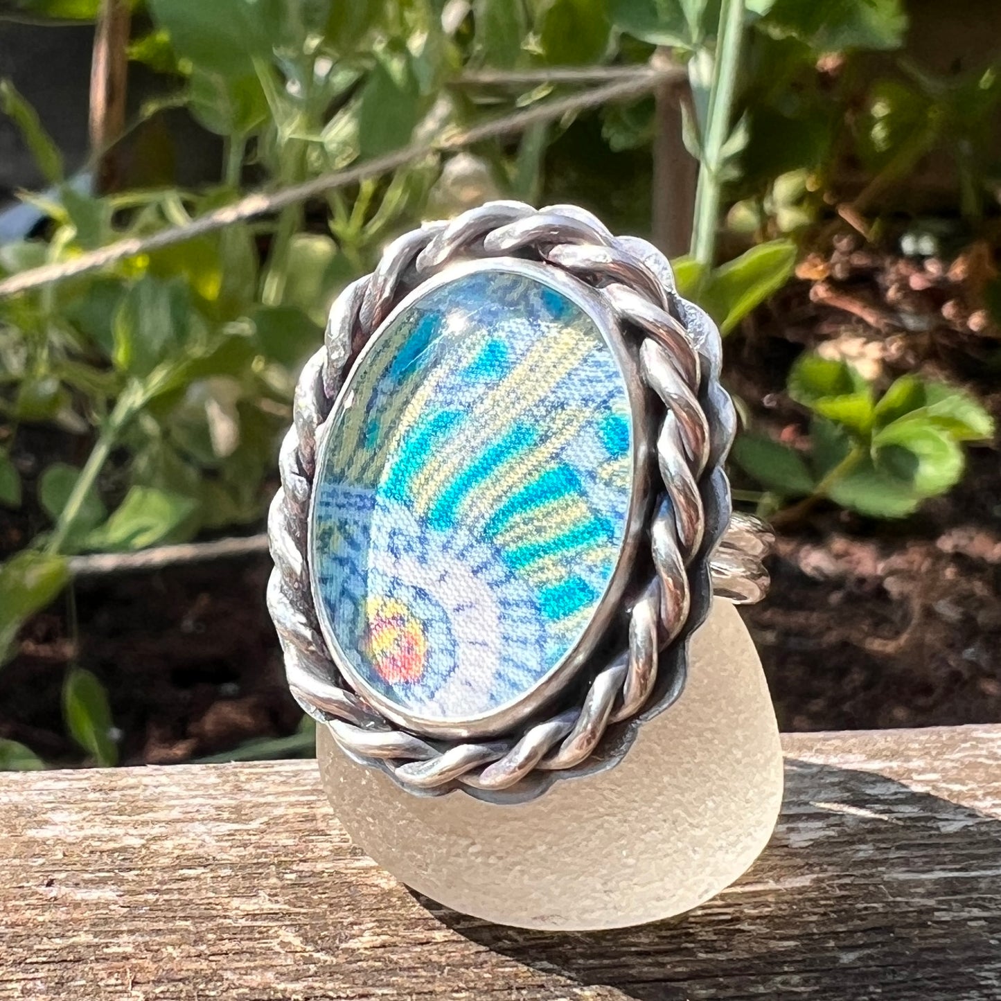 Quartz Statement Ring