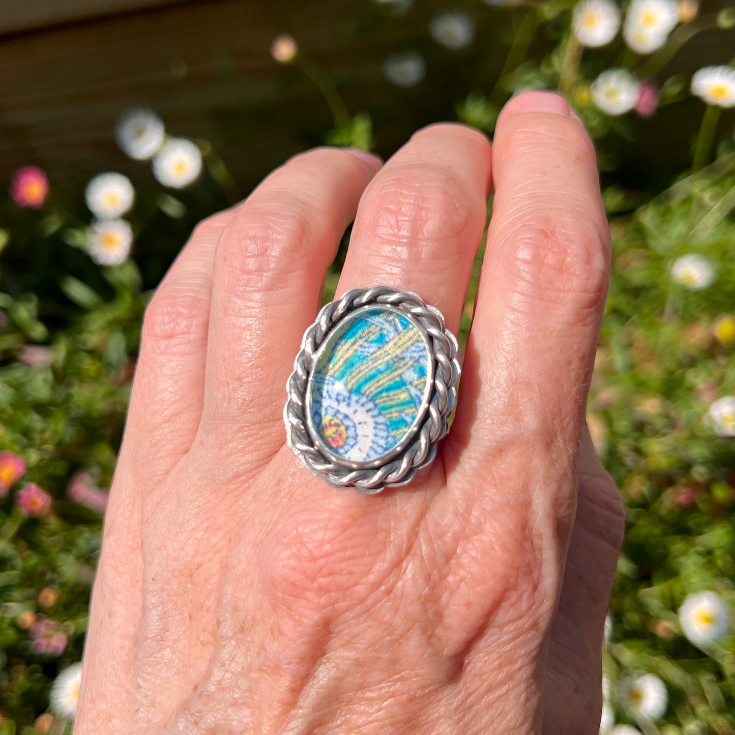 Quartz Statement Ring